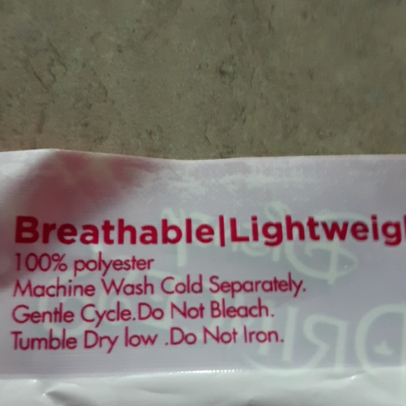 NWT Disney Ariel gaiter masks 2pk - Picture 4 of 4